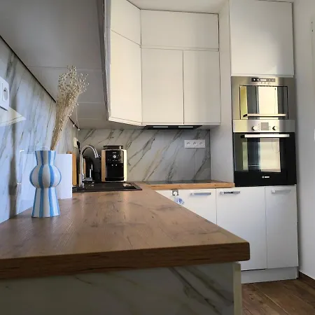 Apartment Moderny Bb - Trieda Snp *