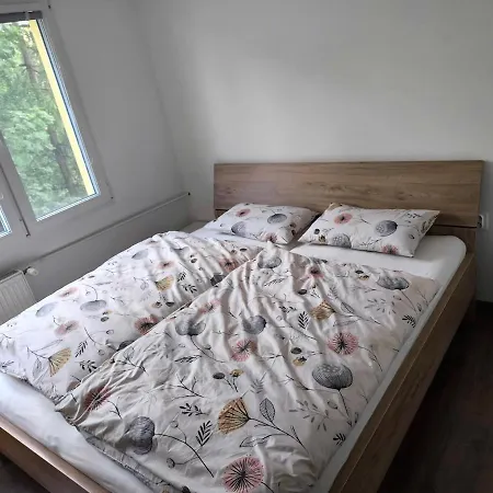Moderny Bb - Trieda Snp Apartment Banska Bystrica