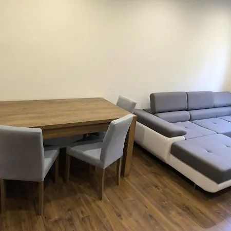 Moderny Bb - Trieda Snp